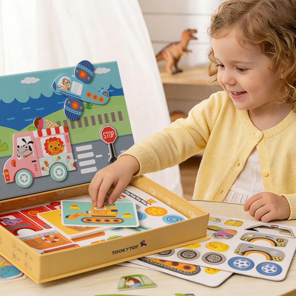 TOOKY TOY Magnetic Box-Transportation---TF618