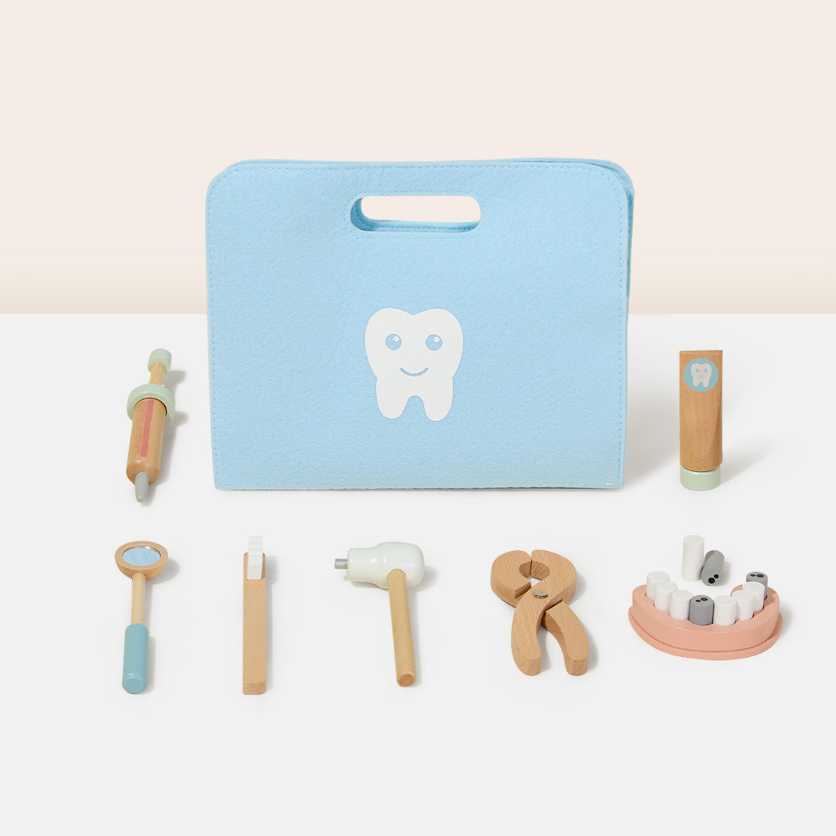 TOOKY TOY Dentist Set---TH647N