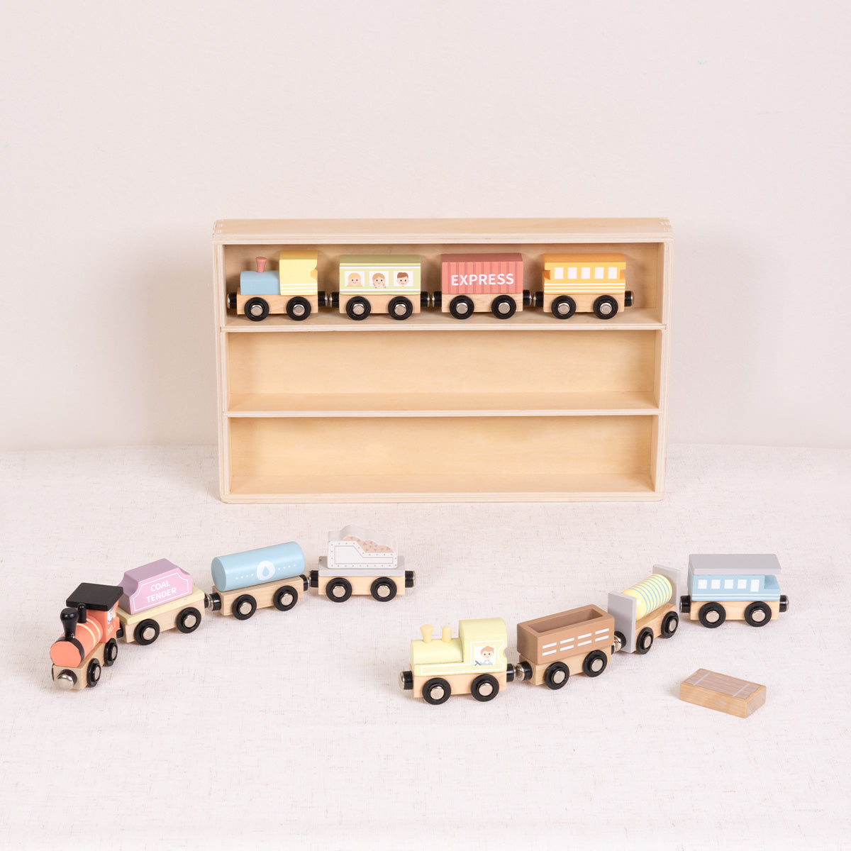 Wooden Train Set---TH647N