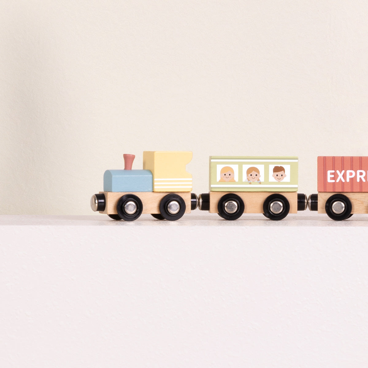 TOOKYTOY Wooden Train Set---TH647N