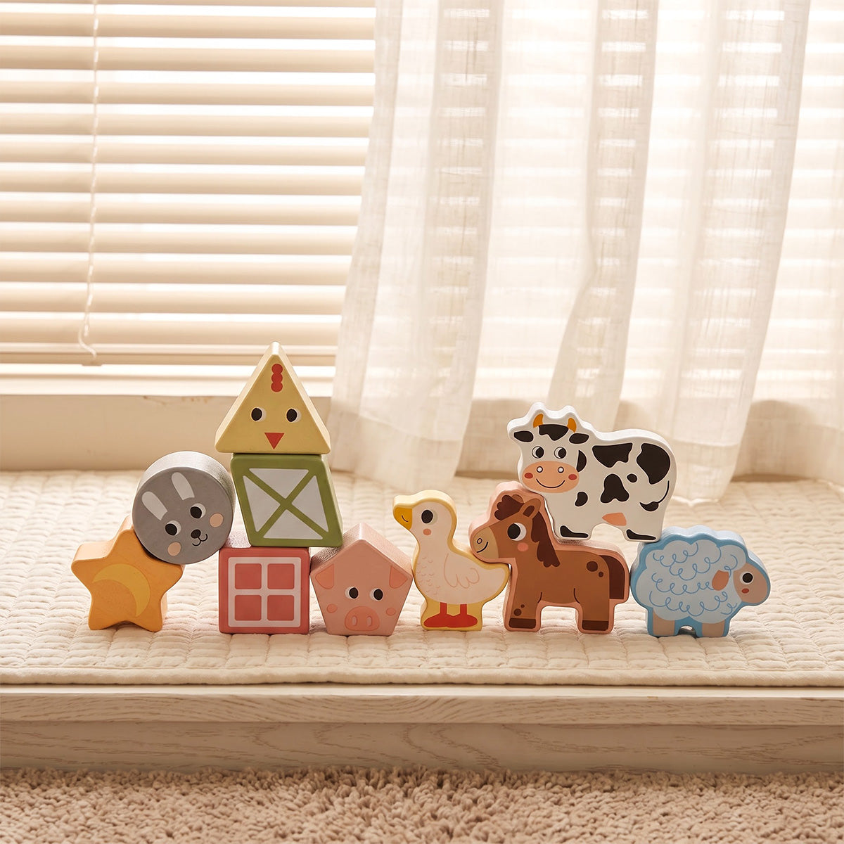 TOOKY TOY Shape Sorter Barn---TJ133N