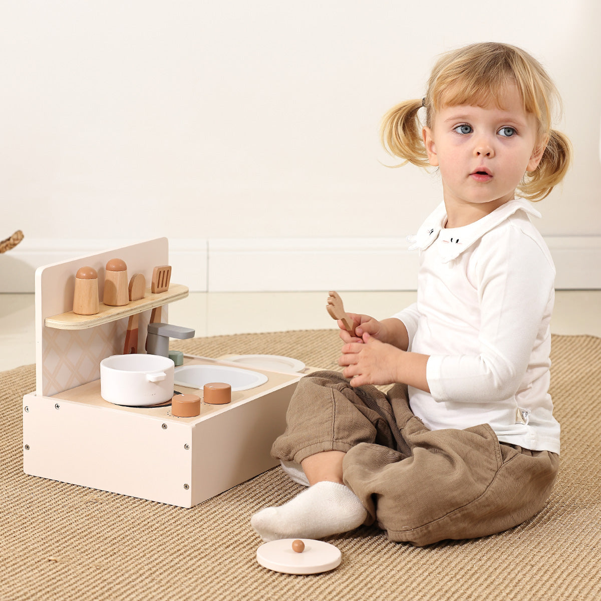 TOOKY TOY Kitchen Set---TJ754