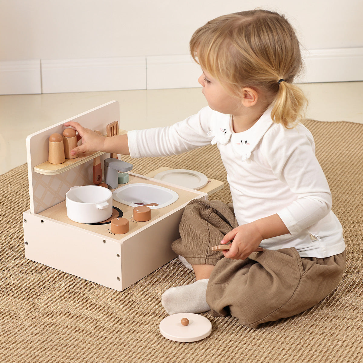 TOOKY TOY Kitchen Set---TJ754