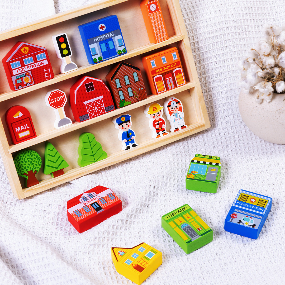 TOOKY TOY Town Play Set---TK144