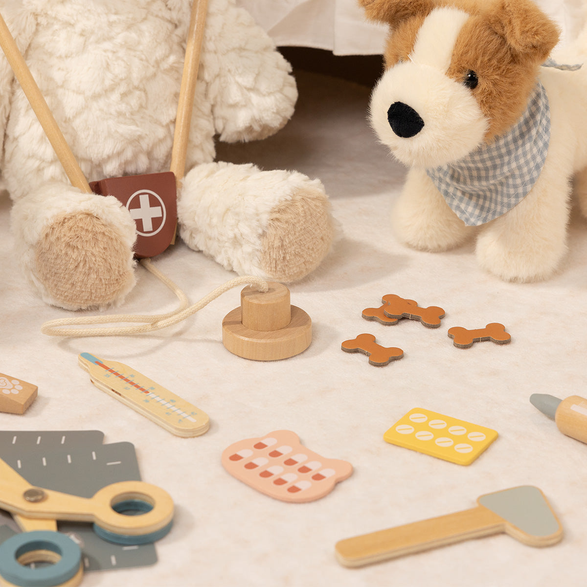 Little Pet Vet Play Set---TK319N