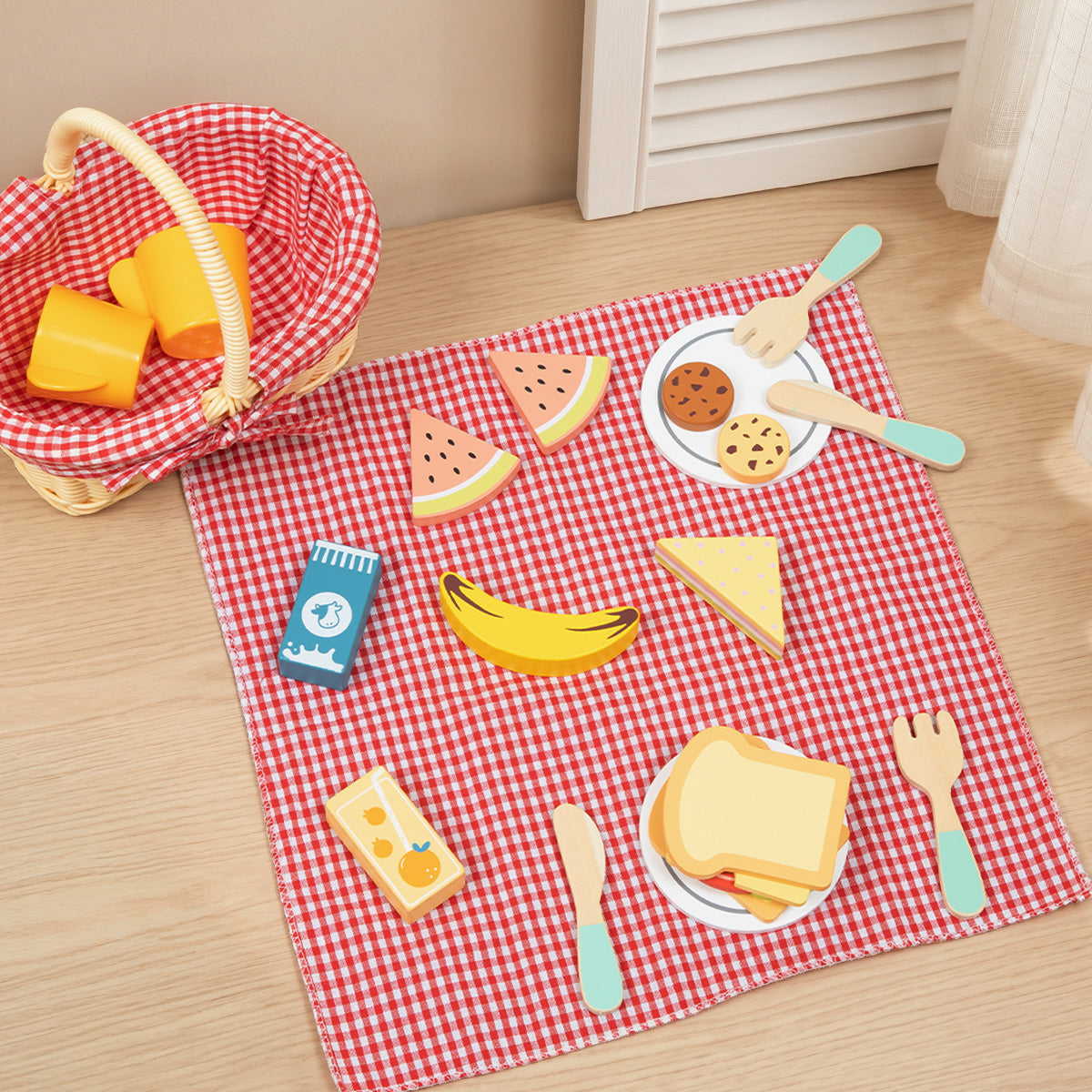 TOOKY TOY Picnic Basket---TK454