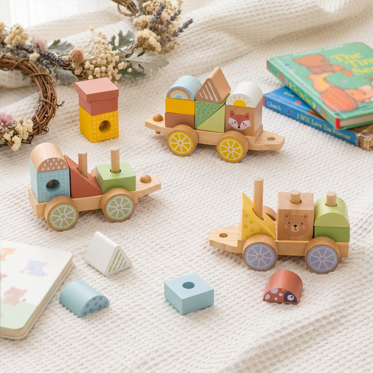 TOOKY TOY Stacking Train---TKB383N