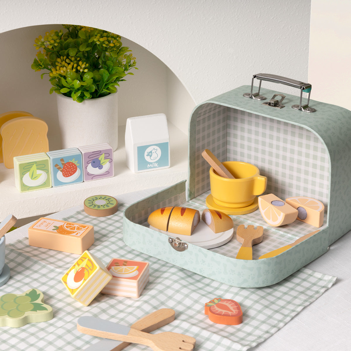 Picnic Basket Set---TP523