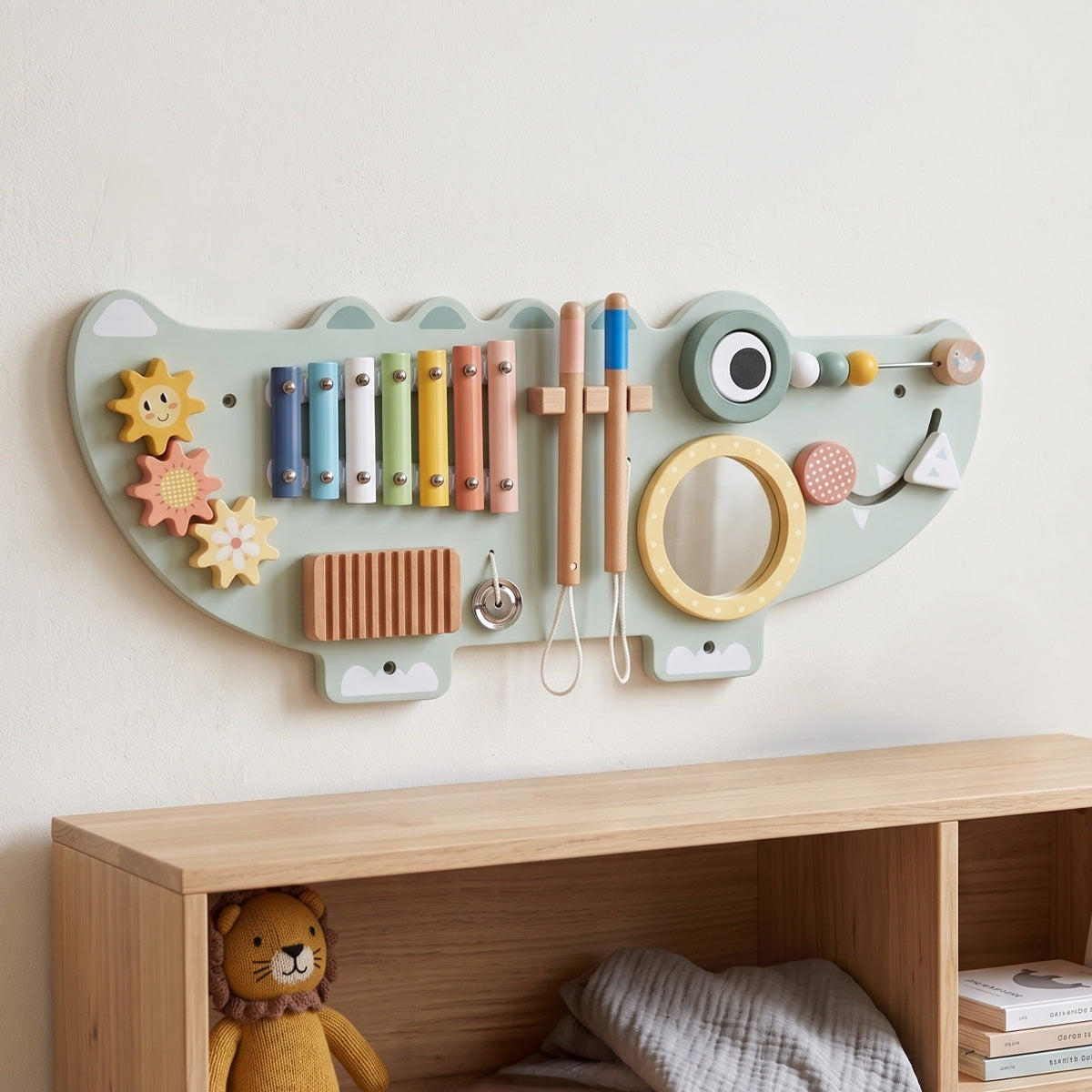 TOOKY TOY Crocodile Activity Wall---TP552