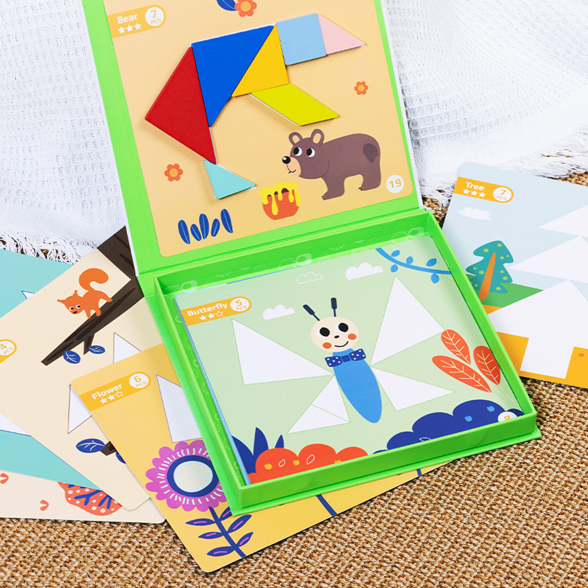 TOOKY TOY Magnetic Tangram Play---TF642