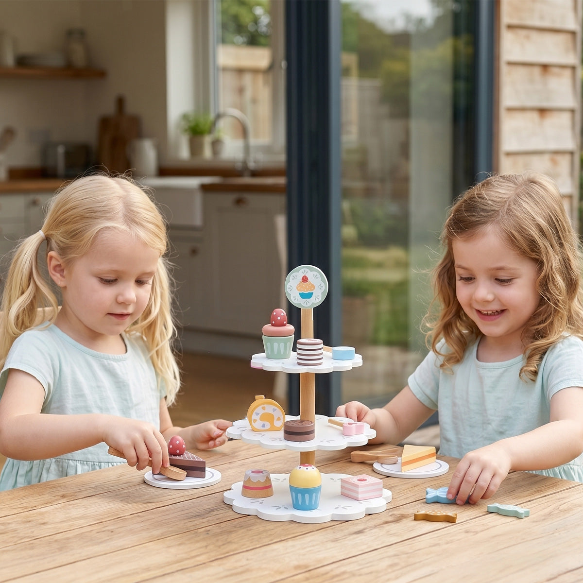 TOOKY TOY Dessert Stand---TJ273