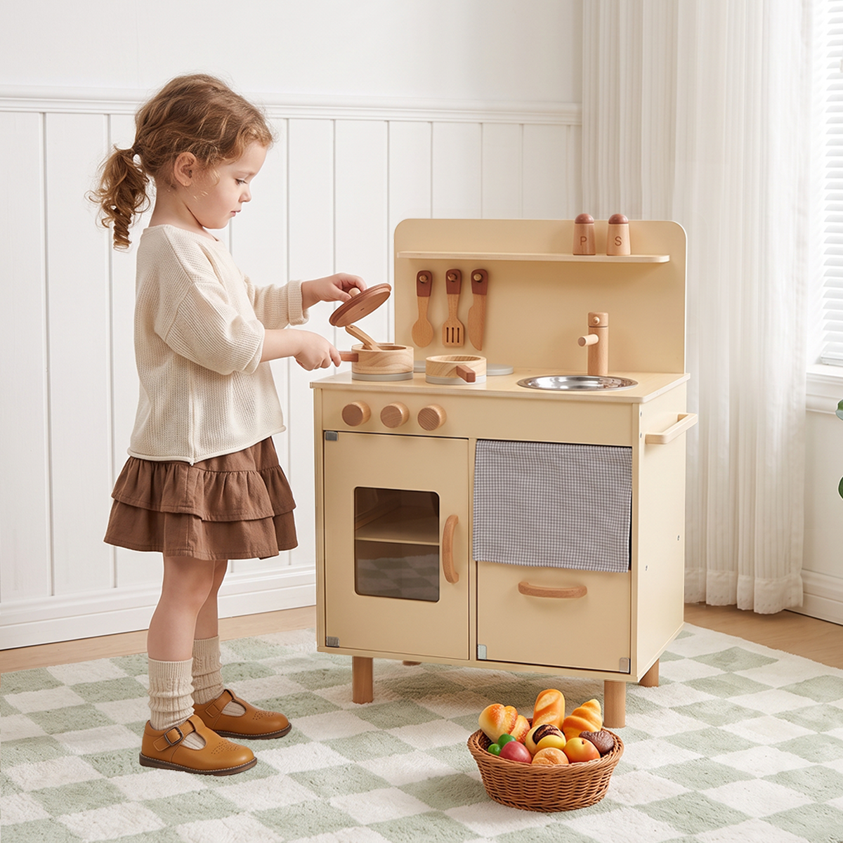 TOOKY TOY Kitchen Set---TJ548