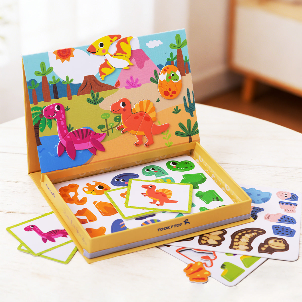 TOOKY TOY Magnetic Box - Dinosaur---TK405