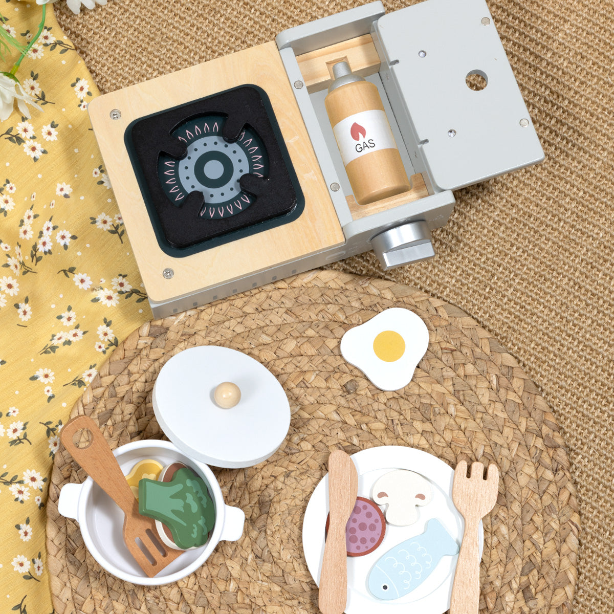 TOOKY TOY Camping Stove Set---TP529