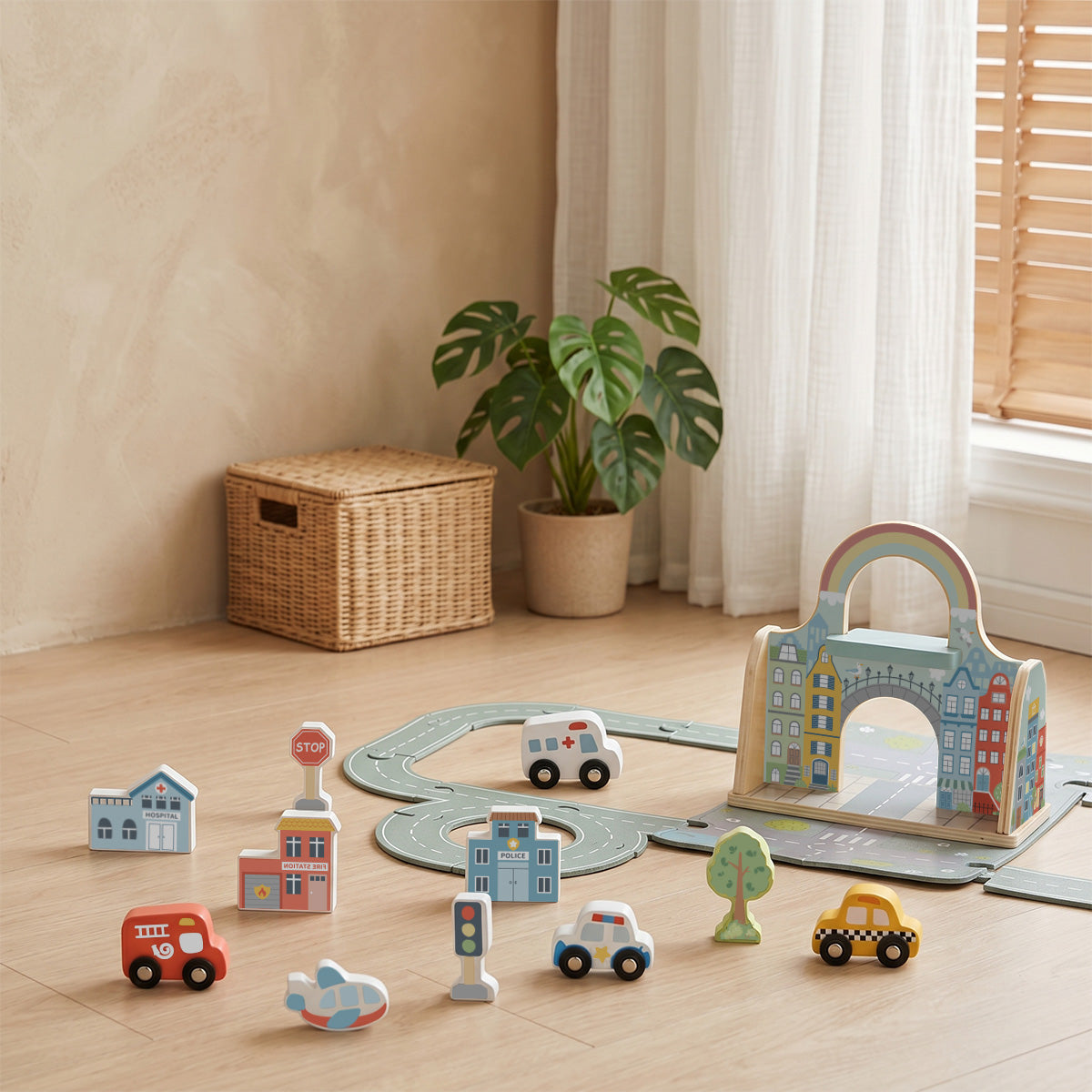 TOOKY TOY Felt City---TP536