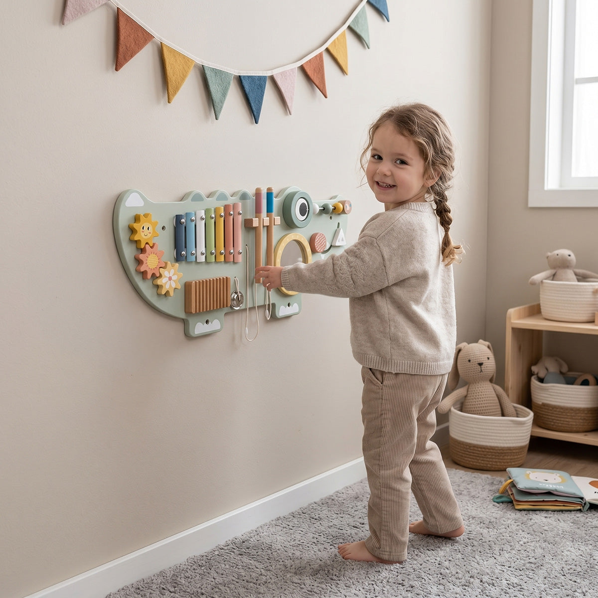 TOOKY TOY Crocodile Activity Wall---TP552